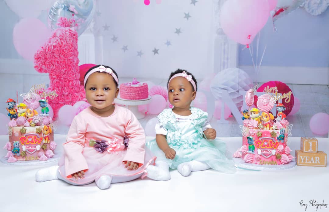 IVF twins celebrating first birthday at Sali Women's Hospital (privacy protected)